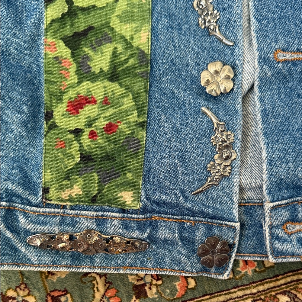 Floral Denim Vest with Hardware Accents - Picture 6 of 7